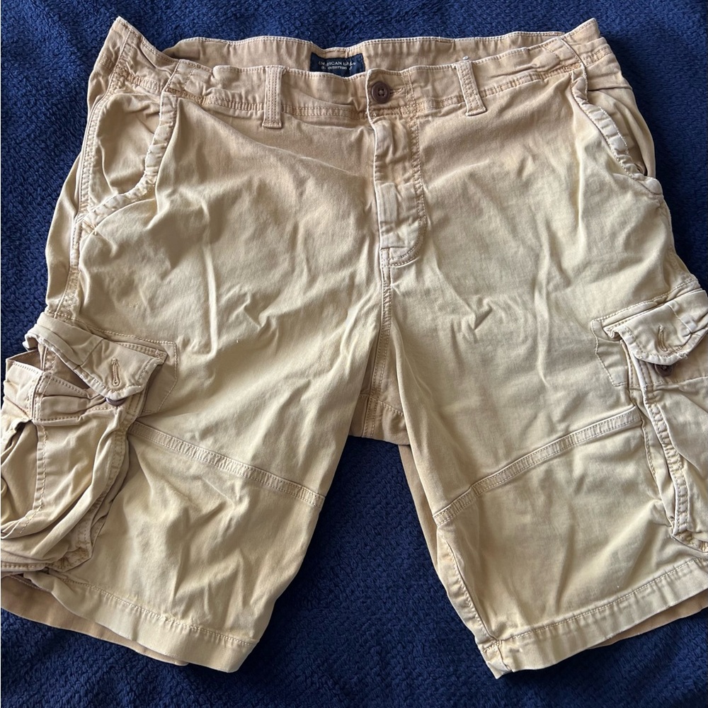 American Eagle Outfitters Beige Cargo Shorts